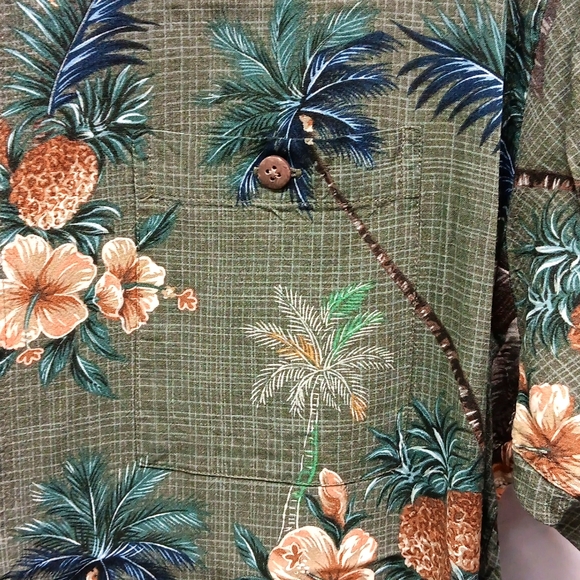 Moda Campia  Hawaiian Tropical Shirt Medium Pineapple,Hibiscus and Palm Trees - Picture 2 of 6